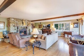 Living area - Carnelian Bay Getaway (Carnelian Bay)