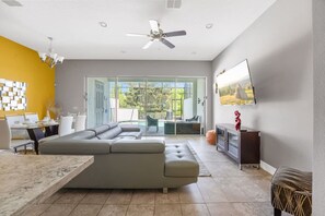 Villa | 4 bedrooms - Comfortable Vacation Home up to 10 People Ef466 (Davenport)