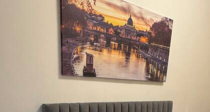 ROME: NEAR METRO JONIO, entire apartment newly renovated