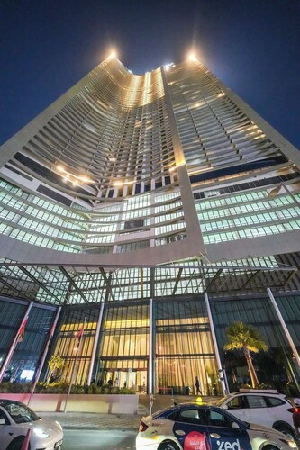 Luxury 3BDR in Business Bay - Canal Views