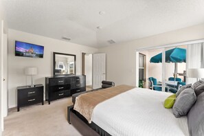 House - Stair-free 4BR Home for 8 - Tv210 (Kissimmee)