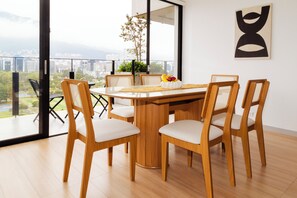 Apartament, 3 dormitoris | Menjador