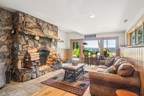 リビング エリア