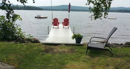 Beautiful lakefront cottage on quiet lake.