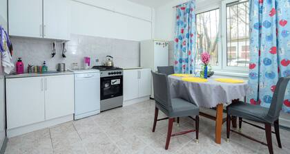 Spacious 3-bedroom apartment in lovely Almaty with WiFi