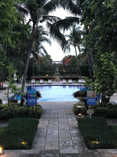 Charming 2-bedroom villa in Paradise Island with AC, WiFi, FULL ACCESS TO RESORT