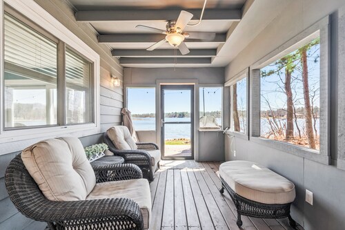 Lakefront Cabin with Private Beach