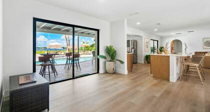 The Garden of Eden | Beautiful Villa w/ Pool & Game Room