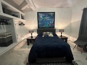 1 bedroom, WiFi, bed sheets
