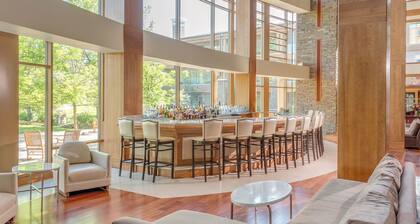 The Lodge at Turning Stone Resort Casino