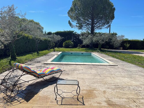 Villa Les Belettes à Caromb - Between Mont Ventoux and Dentelles de Montmirail