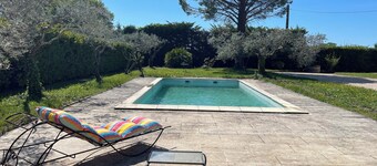 Villa Les Belettes à Caromb - Between Mont Ventoux and Dentelles de Montmirail