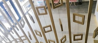 Pebble Hotel (Taiyuan Hengshan Road Taigang East Gate)