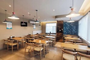 Unclassified image, 4 of 21, button - Pebble Hotel (Taiyuan Hengshan Road Taigang East Gate) (Taiyuan)