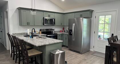 New construction 3-bedroom home less than 1 mile from Kentucky Lake