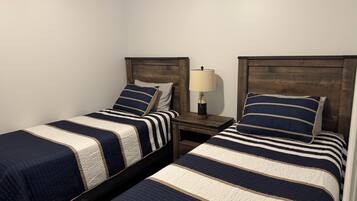 3 quartos, Wi-Fi de cortesia, roupa de cama