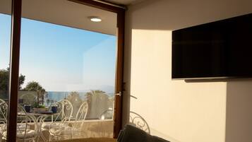 2 slaapkamers, een strijkplank/strijkijzer, wifi, beddengoed