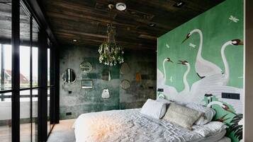 3 bedrooms, iron/ironing board