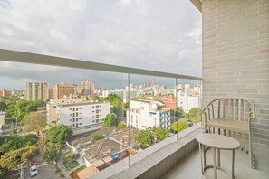 Studio Suite Comfort, pemandangan kota | Teras/patio