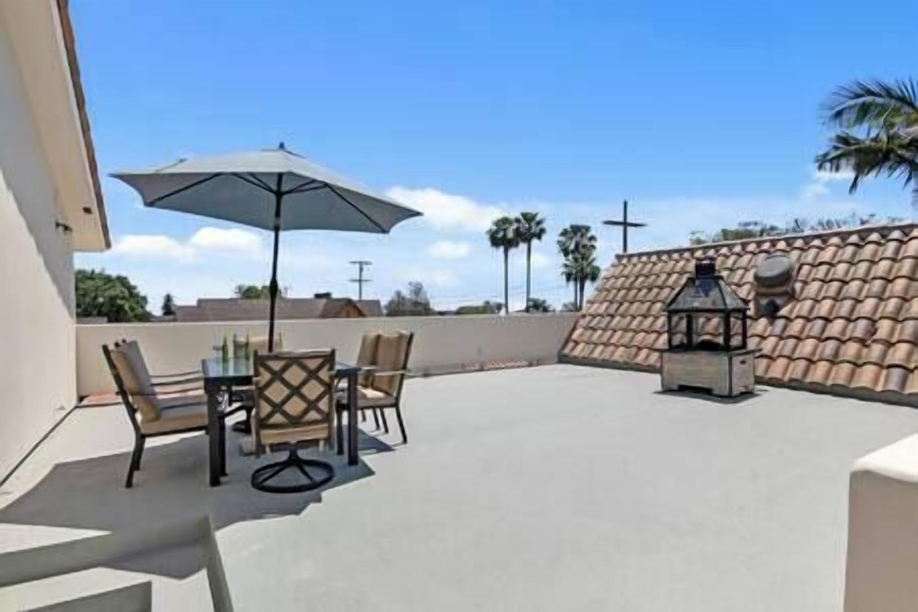 屋外ダイニングエリア