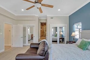 7 habitaciones, tabla de planchar con plancha y wifi gratis 