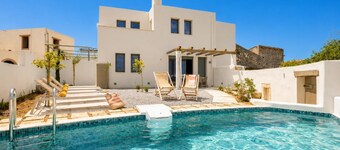 Villa Erofili - Three Bedroom Villa, Sleeps 6