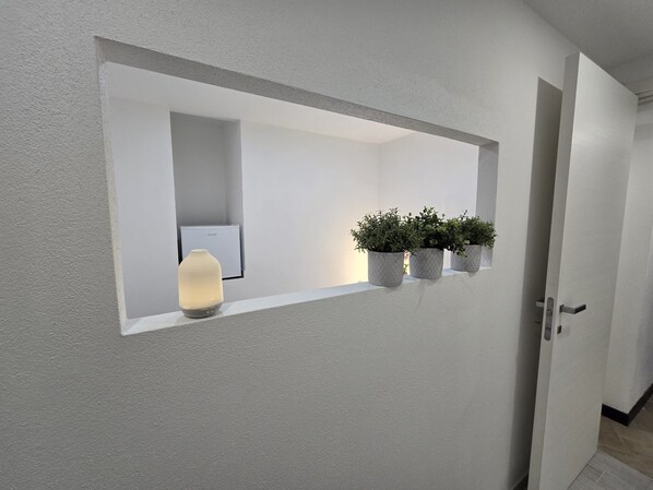 Interior - Cozy room in Cagliari's historic center, hub of Cagliari's movida. (Cagliari)