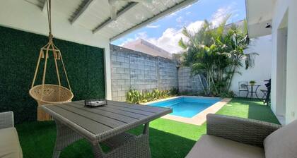 La tranquilidad te espera · Casa Violeta con piscina privada