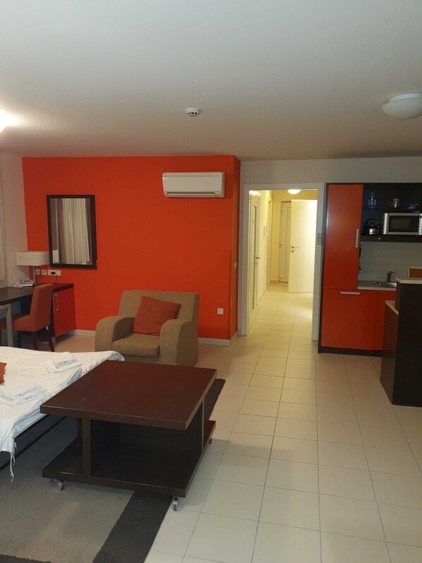 2 habitaciones, internet y ropa de cama