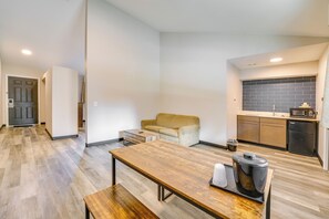 Interior - 1 Mi to Riverfront: Walkable Port Huron Studio (Port Huron)