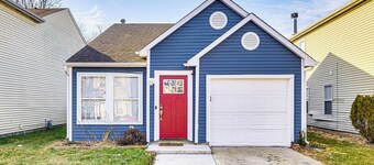 5 Mi to Eagle Creek Park: Home w/ Fenced Yard!