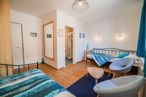 1 bedroom, Internet, bed sheets - Room Vodomec with Breakfast in Ančkin kot (Cerknica)