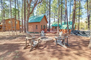 Terrace/patio - Cozy Cabin + Casita | Pinetop Forest Retreat (Pinetop)