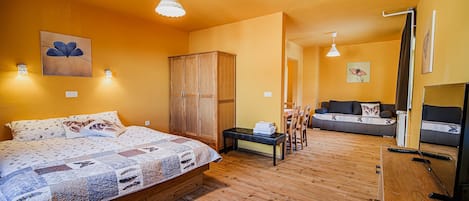 1 chambre, accĂšs Ă Internet, literie fournie