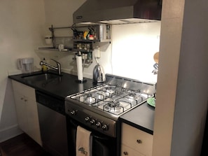 Plaque de cuisson, lave-vaisselle