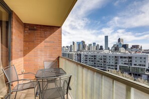 Outdoor dining - < 1 Mi to Downtown Denver: Condo w/ Pool Access! (Denver)