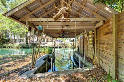 Boat Slip & Fire Pit: Peaceful Homosassa Home