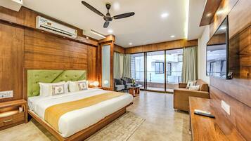 Luxury Villa, 3 Bedrooms, Private Pool | 3 bedrooms, premium bedding, individually decorated