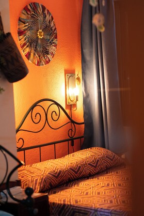 3 bedrooms, in-room safe, WiFi, bed sheets