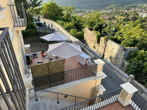 Two-room apartment Miravalle in quiet and sunny area of Maratea Old Town