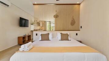 10 bedrooms, iron/ironing board, free WiFi