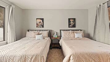 2 bedrooms, individually decorated, individually furnished