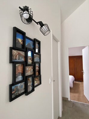 2 slaapkamers, een strijkplank/strijkijzer, gratis wifi