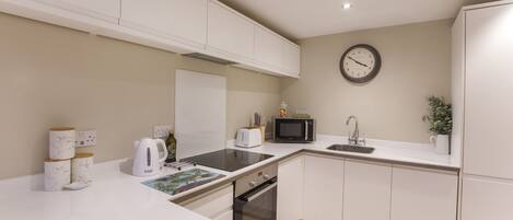 Fridge, microwave, oven, dishwasher