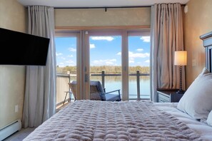 5 Schlafzimmer, Bügeleisen/Bügelbrett, Reisekinderbett, kostenloses WLAN