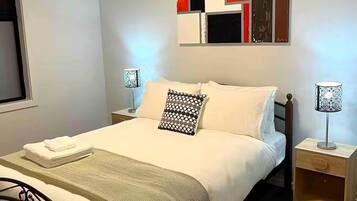 2 Schlafzimmer, Bügeleisen/Bügelbrett, WLAN, Bettwäsche