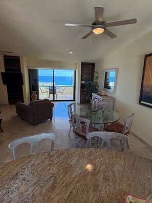 Dining - Sunshine Ocean & Marina View Condo - Terrasol 341 Cabo San Lucas (Cabo San Lucas)