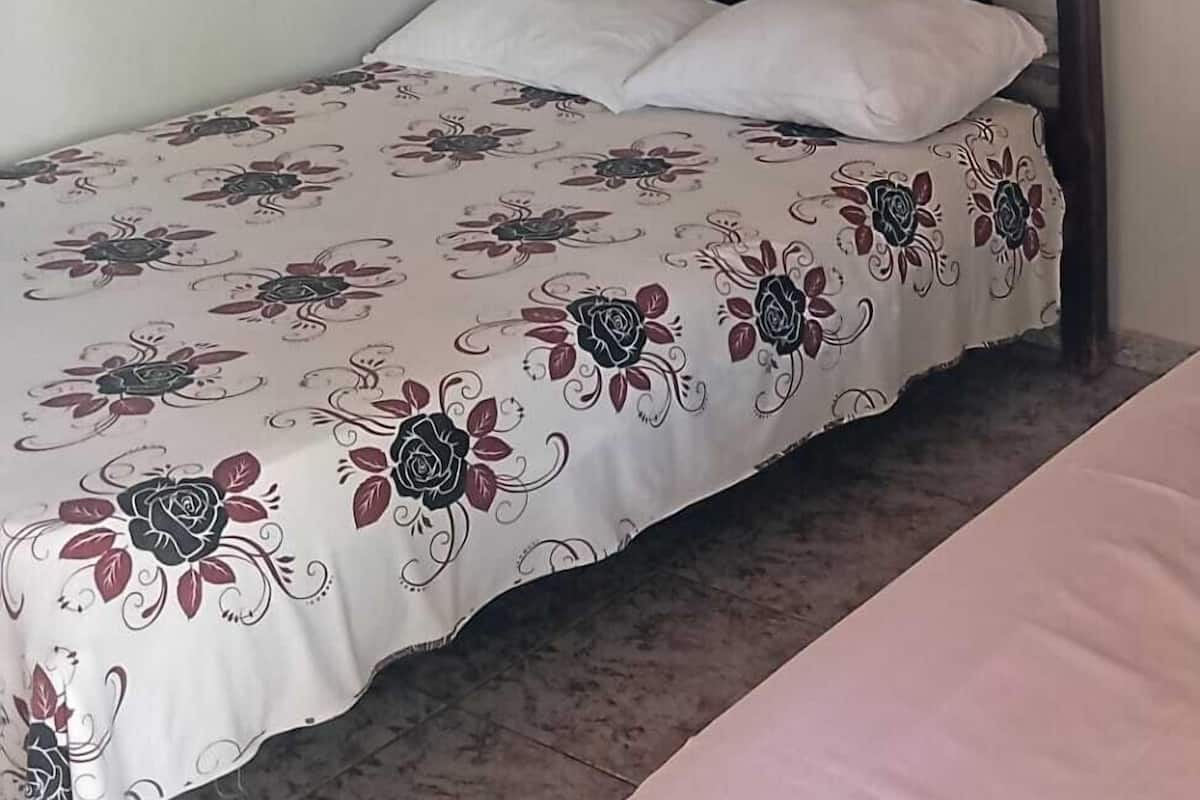 Free WiFi, bed sheets