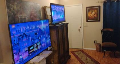 Sun City Home w/Fenced Yard, Shaded Patio & Much More!