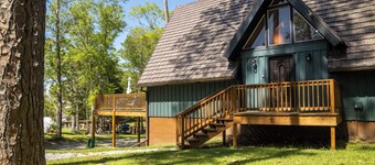 2BR/2BA on the Bayou close to Beach & Downtown Ocean Springs! Puerto Chalet